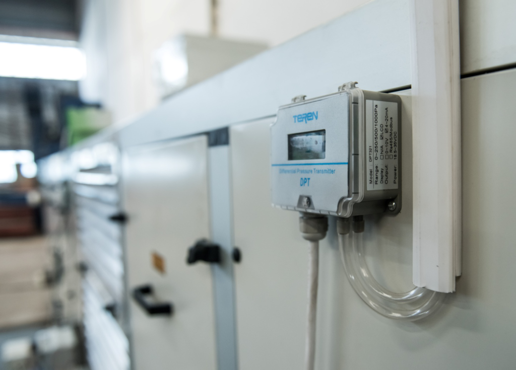 fluid bed dryer : Differential Pressure Meter