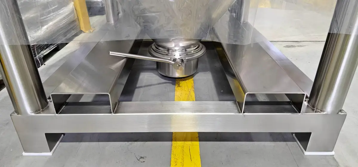 discharge port of stainless steel bin